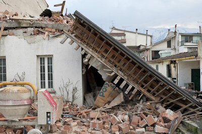 ERP go-live fail - collapsed house